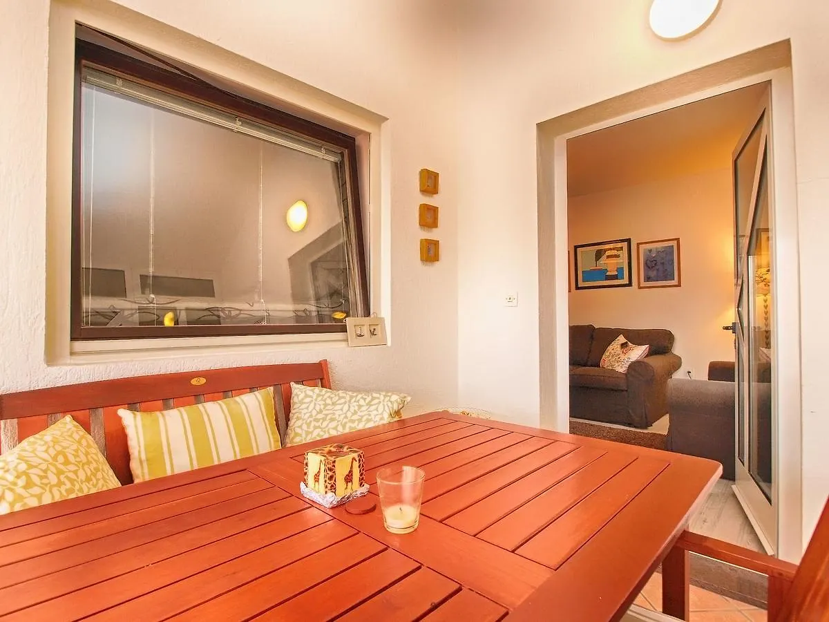 Apartments Josip 1544 Fazana