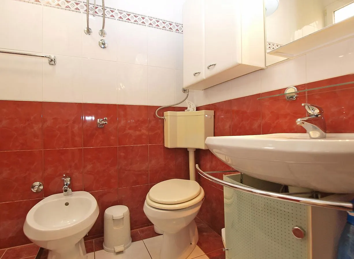 Apartments Josip 1544 Fazana