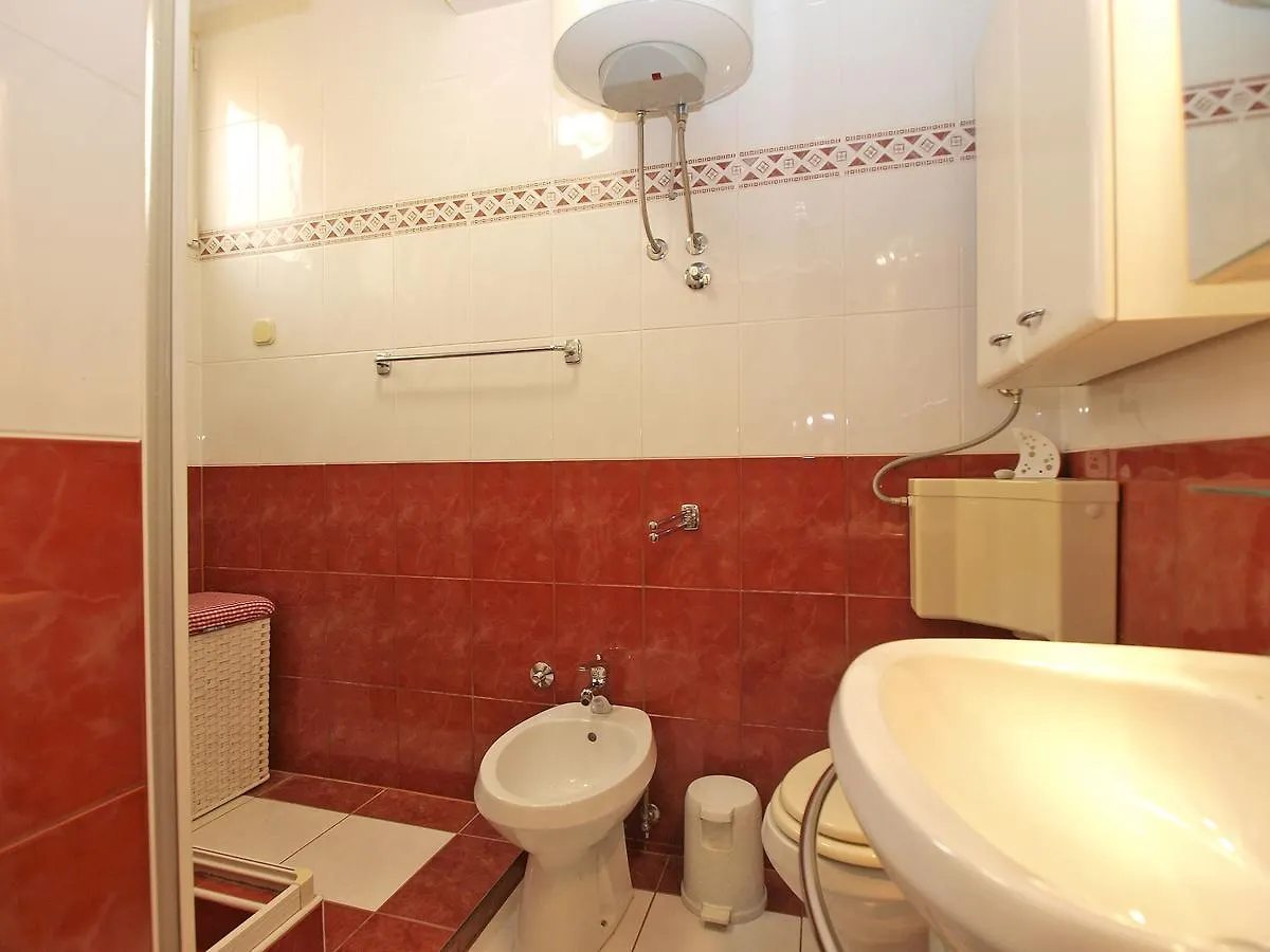 Apartments Josip 1544 Fazana 0*,  Croatia